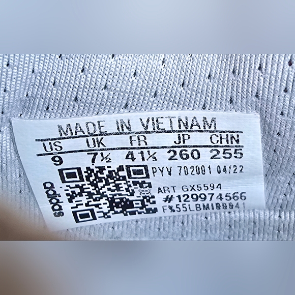 Adidas Ultraboost Women's Slip-on Running Shoes, Sz 9 - Picture 8 of 8